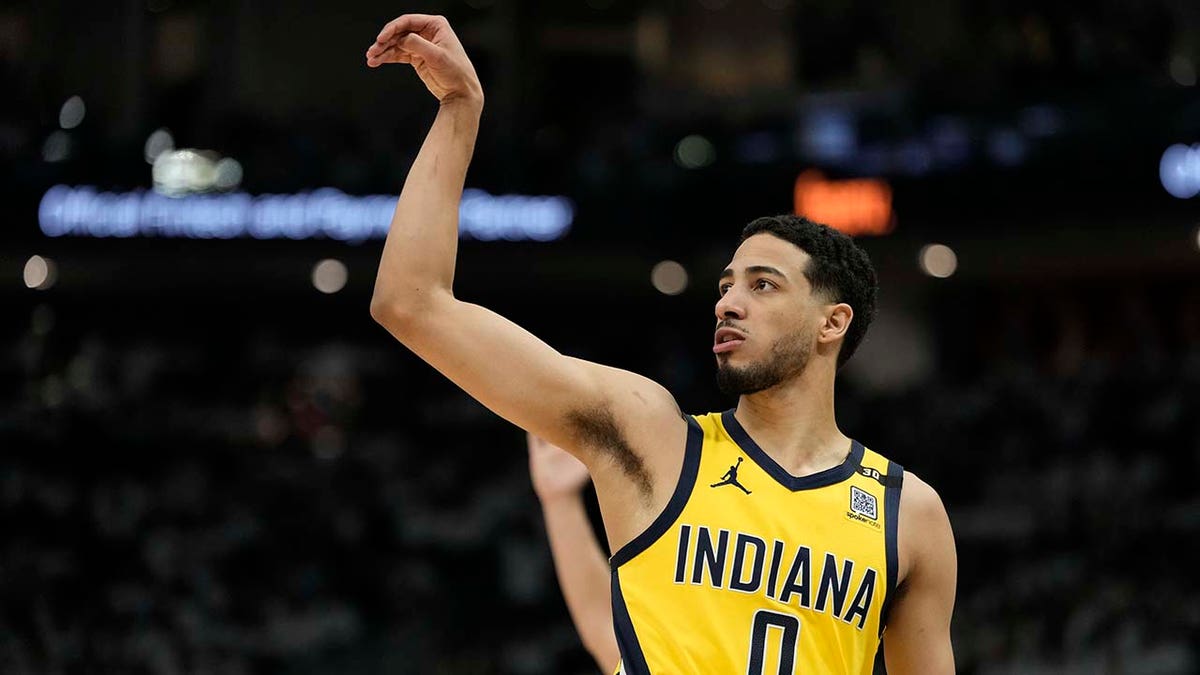 Pacers’ Tyrese Haliburton Says Racial Slur Hurled At Younger Brother ...