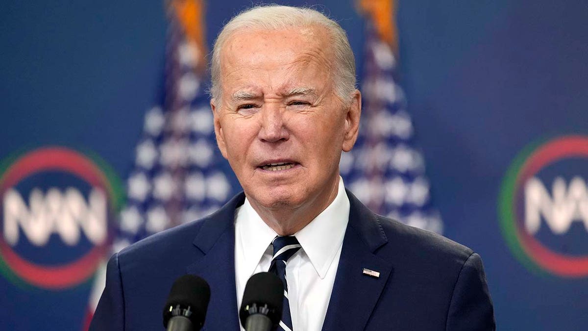 Joe Biden en un acto de la NAN