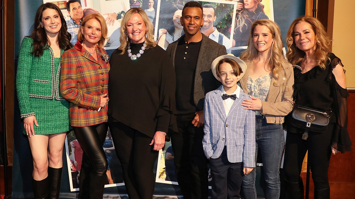 Roma Downey and the rest of the cast of "The Baxters" at a special screening for the show.
