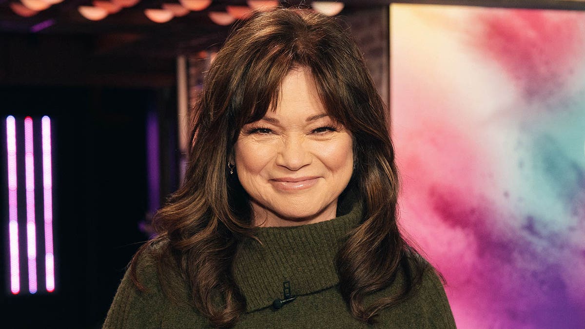 Valerie Bertinelli shares the 'threeweek rule' she has with new