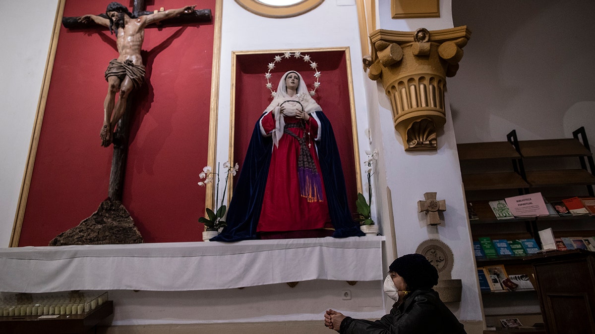 Spain approves plans to compensate victims of intersexual maltreatment successful Catholic church