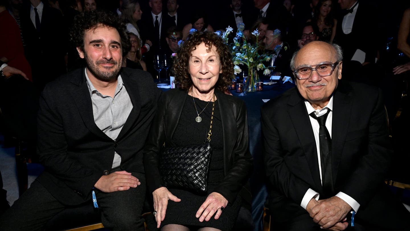 Danny DeVito and Rhea Perlman: A Family That Endures Beyond a Split