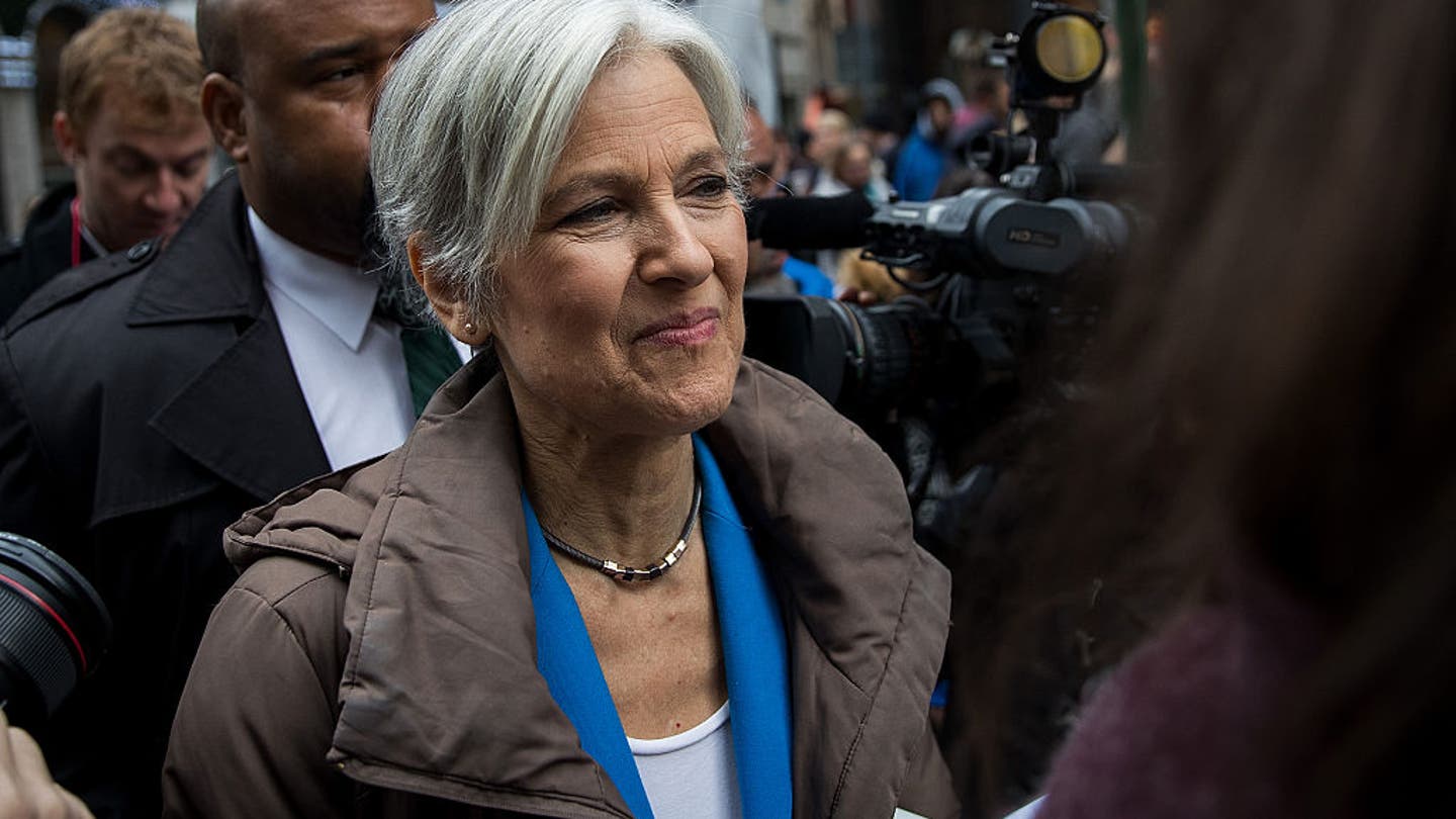 Green Party Candidate Jill Stein Accuses DNC of Infiltrating Third Parties