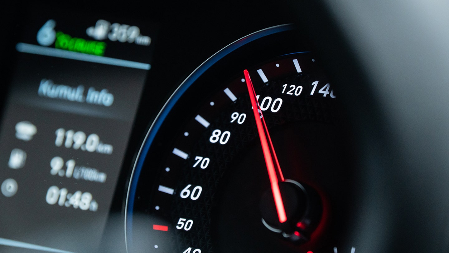 Intelligent Speed Assistance: A New Safety Feature for EU Vehicles