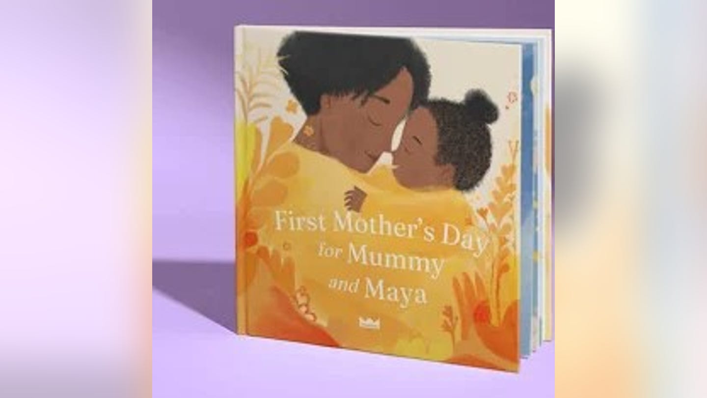 Thoughtful Gift Ideas to Celebrate First-Time Moms on Their Special Mother's Day