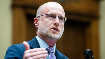 FCC seeks to shift power from national programmers to local broadcasters in public interest push - Fox News