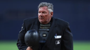 Umpire who tossed Yankees manager doubles down despite clear mistake