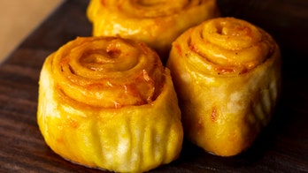 Sweet home Alabama orange rolls have taken 'state by storm' of sugar, butter, citrus