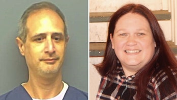 Louisiana man allegedly stalks estranged wife, sends 'death flower' before killing her: police