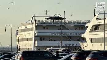 At least 2 injured in party boat stabbing near New York City pier