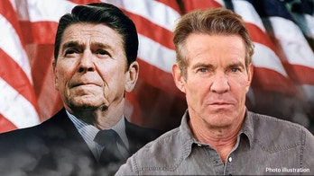 Dennis Quaid praises ‘bada--’ Ronald Reagan as favorite president, sees parallels to today’s struggles