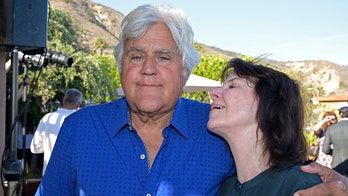Jay Leno's wife has trouble recognizing him amid dementia battle, lawyer recommends conservatorship