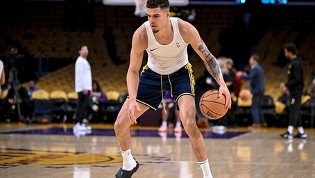 Nuggets players spotted wearing flip-flops during warm-ups before Game 4 loss to Lakers