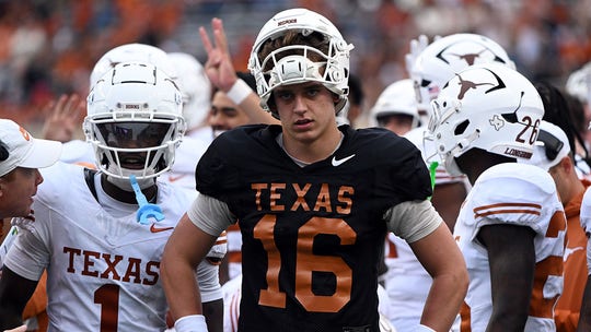 Arch Manning throws pair of 75-yard touchdown passes as he puts on show at Texas' spring game