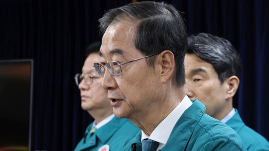 South Korea delays plan to admit more medical school students as doctors' strike drags on