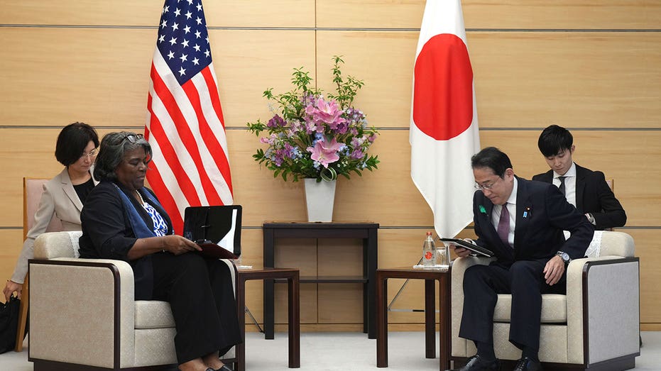 US envoy pays tribute to victims during visit to Japan’s Nagasaki A-bomb museum