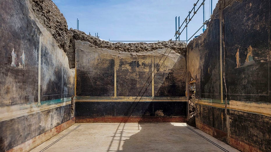 Archaeologists make ‘stunning’ find of banquet hall in Pompeii