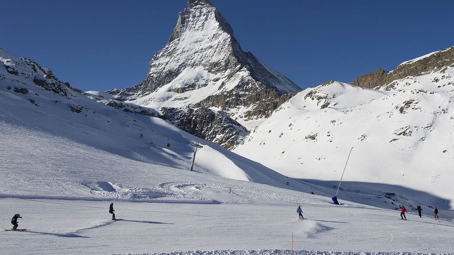 American teen among 3 killed in avalanche near popular Swiss resort