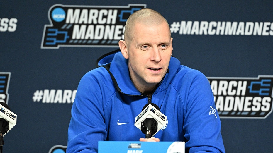 Former Kentucky basketball captain Mark Pope replaces John Calipari as program’s next head coach