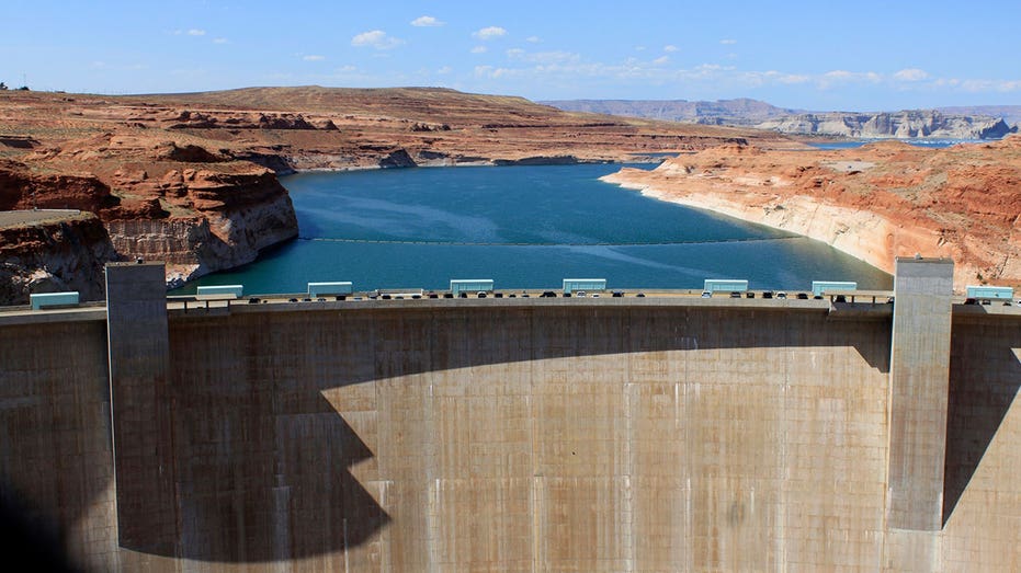 Plumbing problem at Glen Canyon Dam threatens water supply of Colorado River system