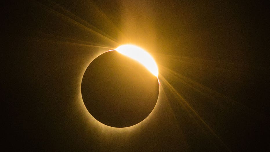 How to photograph total solar eclipse: Tips for amateur photographers