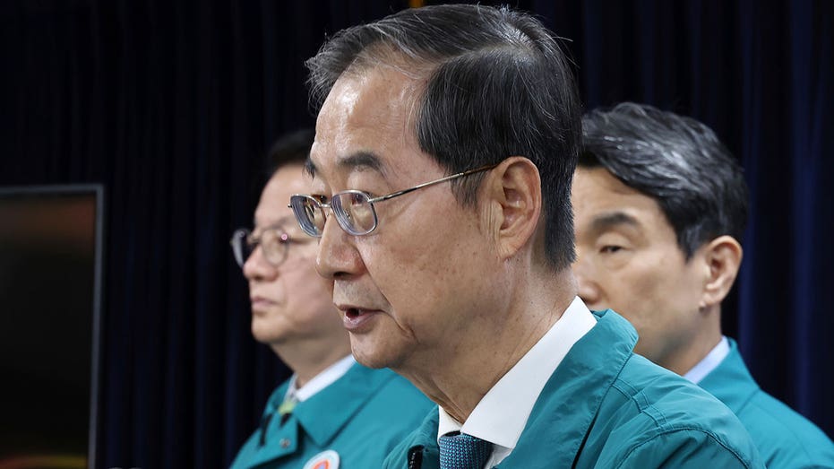 South Korea delays plan to admit more medical school students as doctors’ strike drags on