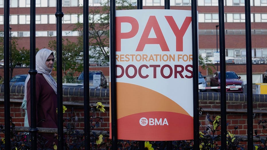 UK doctors accept government pay offer, ending longest strike in National Health Service history