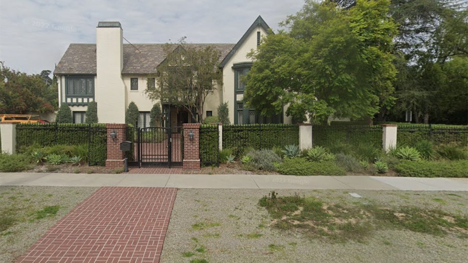LA mayor’s home broken into while it was occupied, suspect in custody