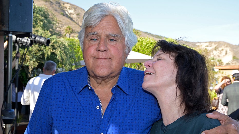 Jay Leno’s wife has trouble recognizing him amid dementia battle, lawyer recommends conservatorship