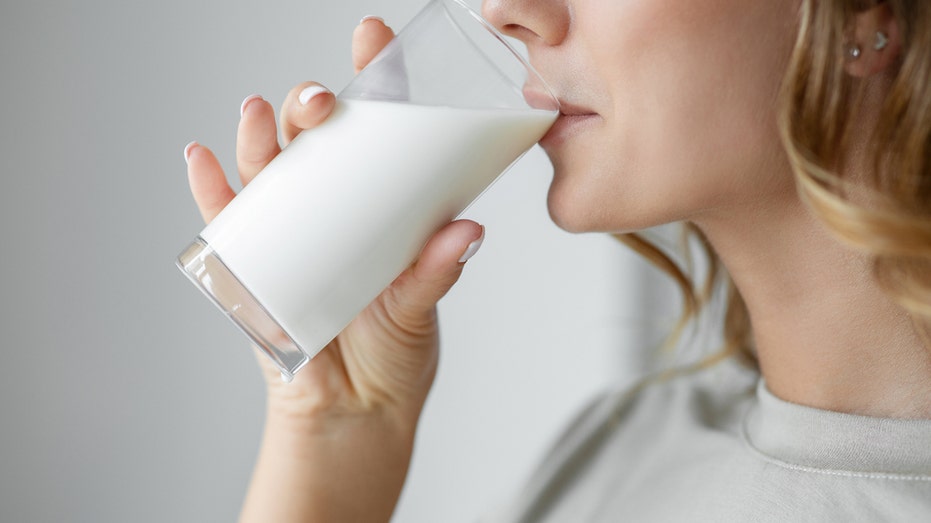 Amid concerns over bird flu, is it safe to drink milk?  Experts weigh in on the question