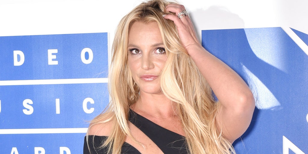 Britney Spears speaks out after ambulance called to her Hollywood hotel - Vimarsana News