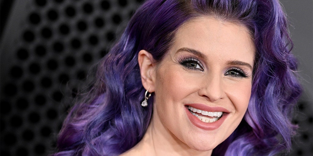 Kelly Osbourne says Hollywood exec told her she was ‘too fat’ for TV, would ‘look better’ if she lost weight