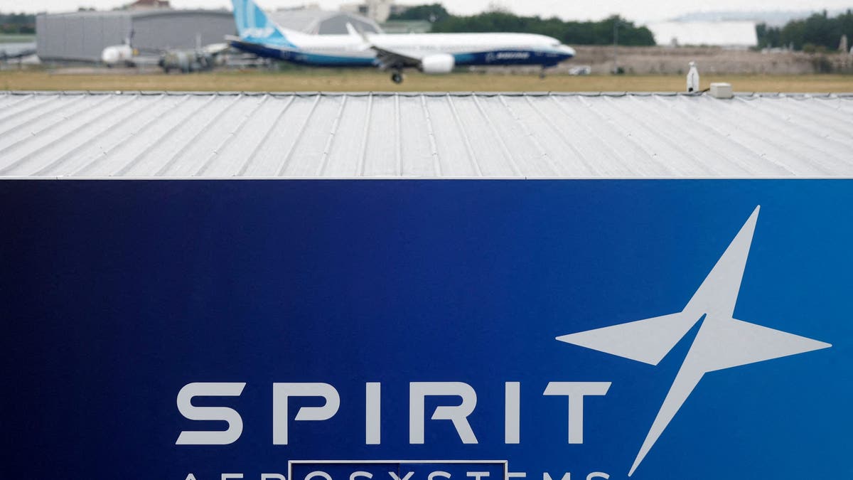 Boeing 737 MAX pitchy lands complete a Spirit AeroSystems logo successful Paris