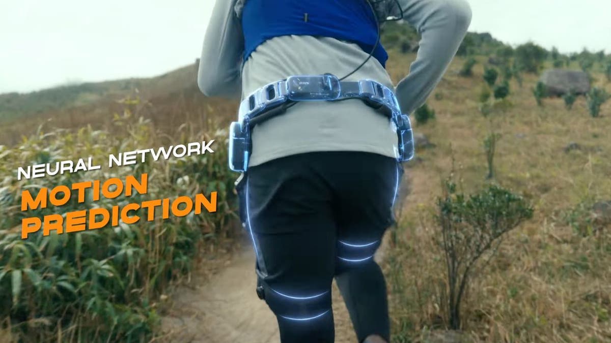 runner in exoskeleton