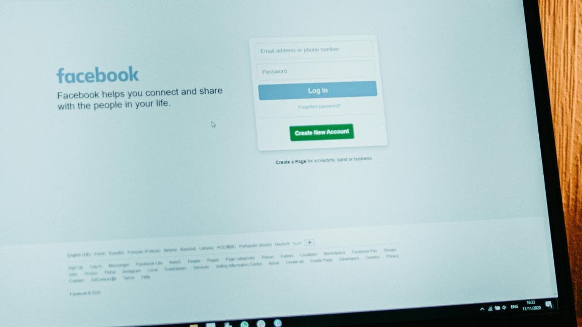 How to recover hacked Facebook account