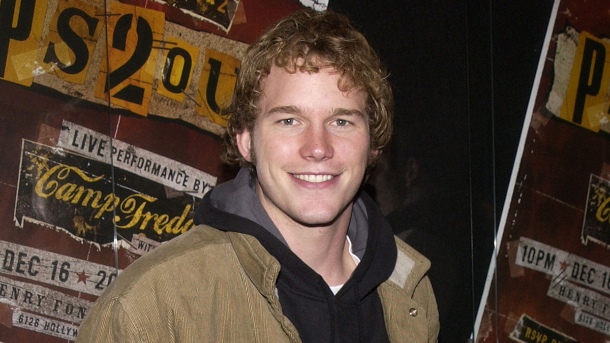 Young Chris Pratt smiling