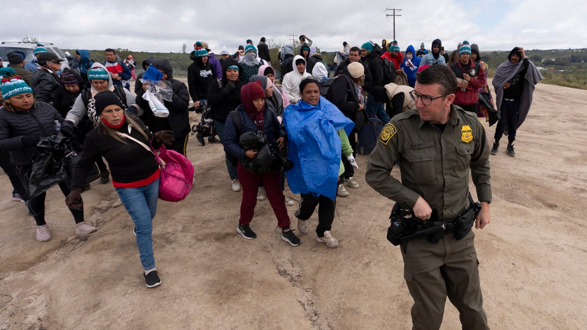 migrants at border