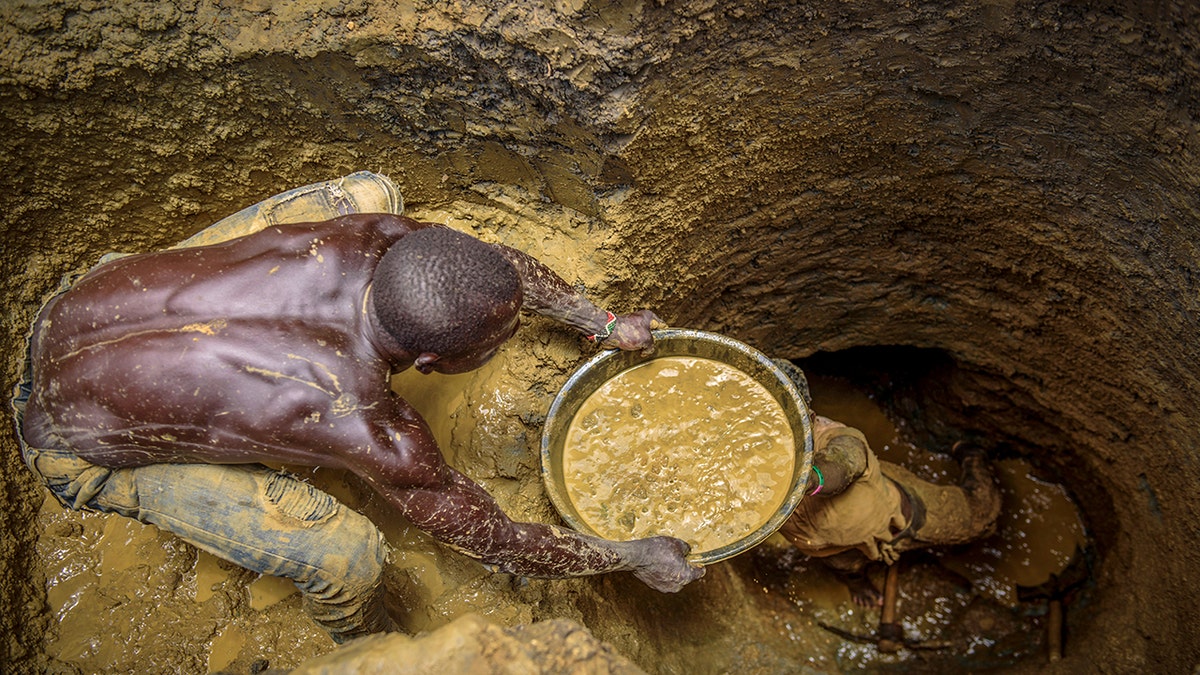 África-Minería de oro