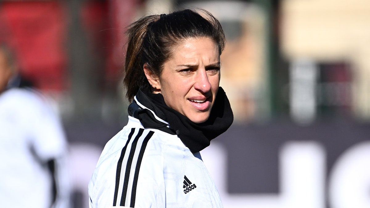 Carli Lloyd trains