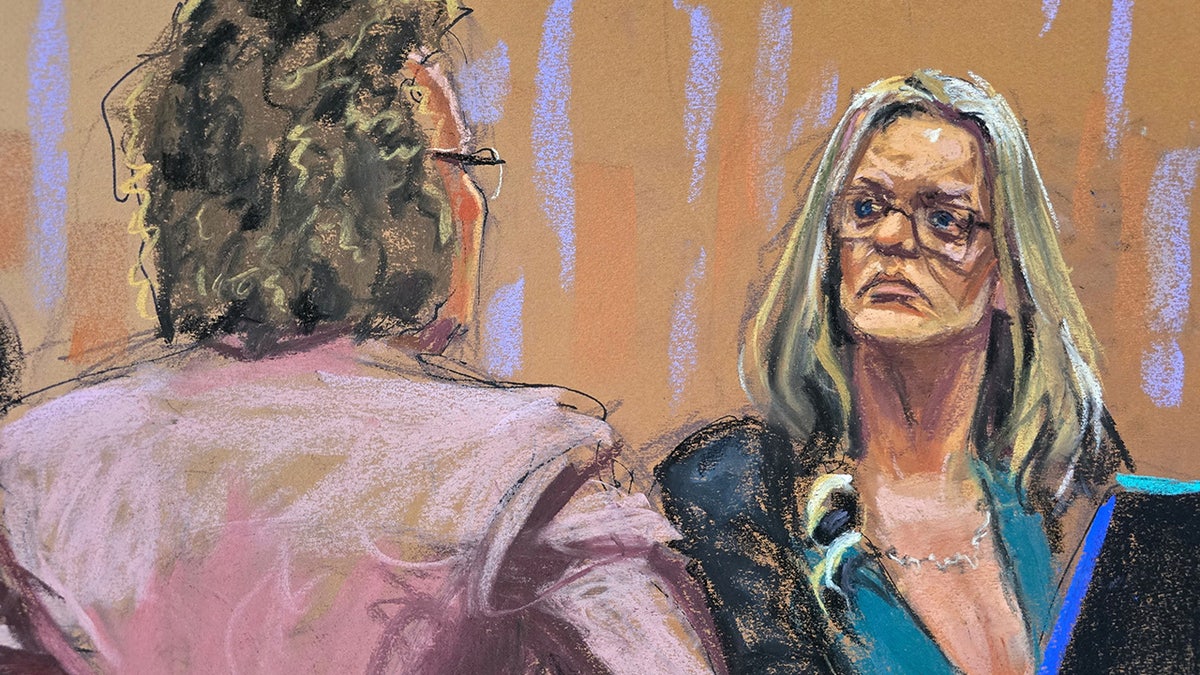 Stormy Daniels es interrogada por la abogada defensora Susan Necheles durante el juicio penal del expresidente estadounidense Donald Trump