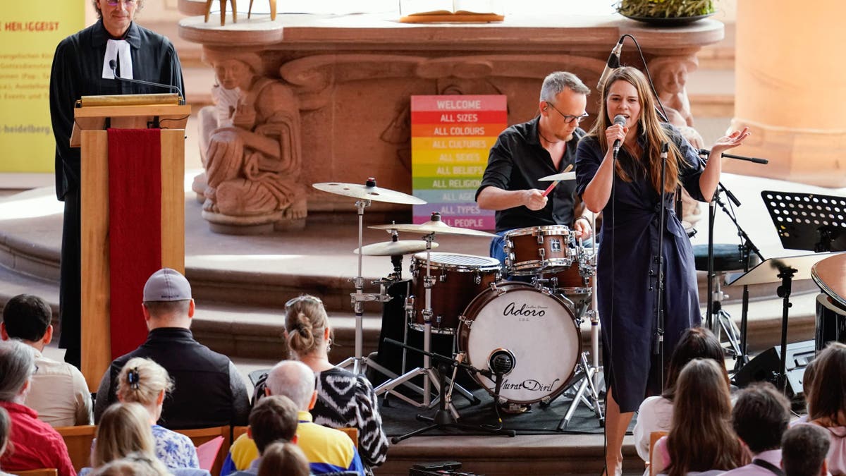 Taylor Swift church service in Germany
