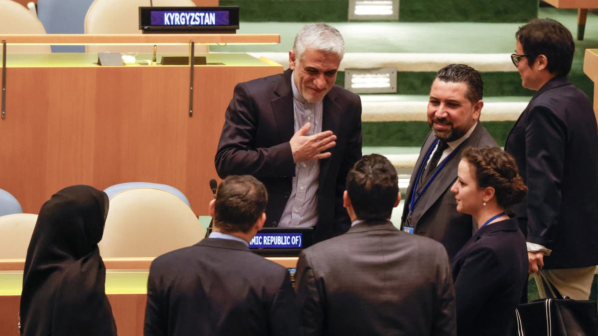 Ibrahim Raisi tribute