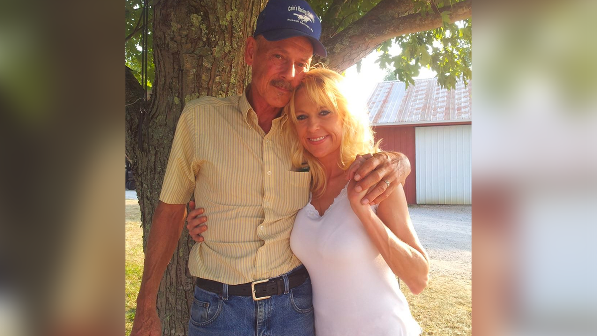 Kentucky woman goes on shooting rampage, kills husband, sister before