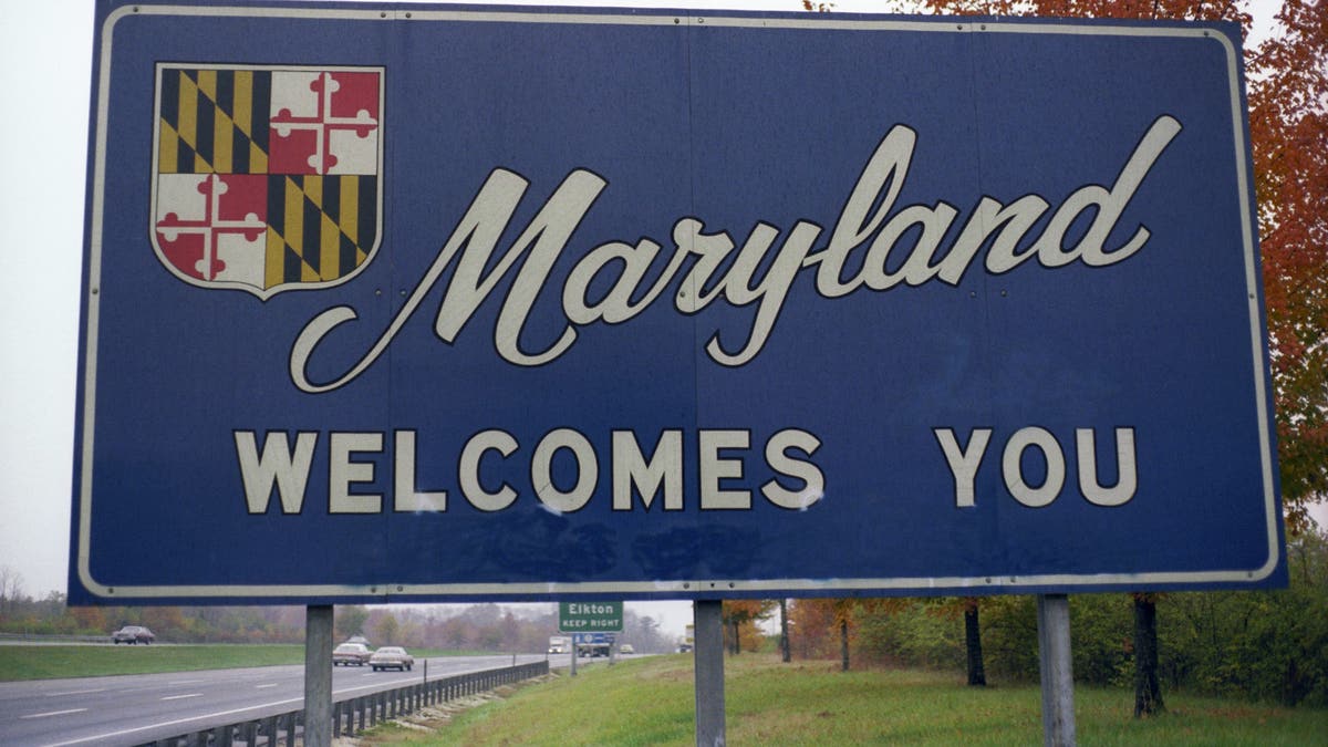 "Maryland Welcomes You" sign