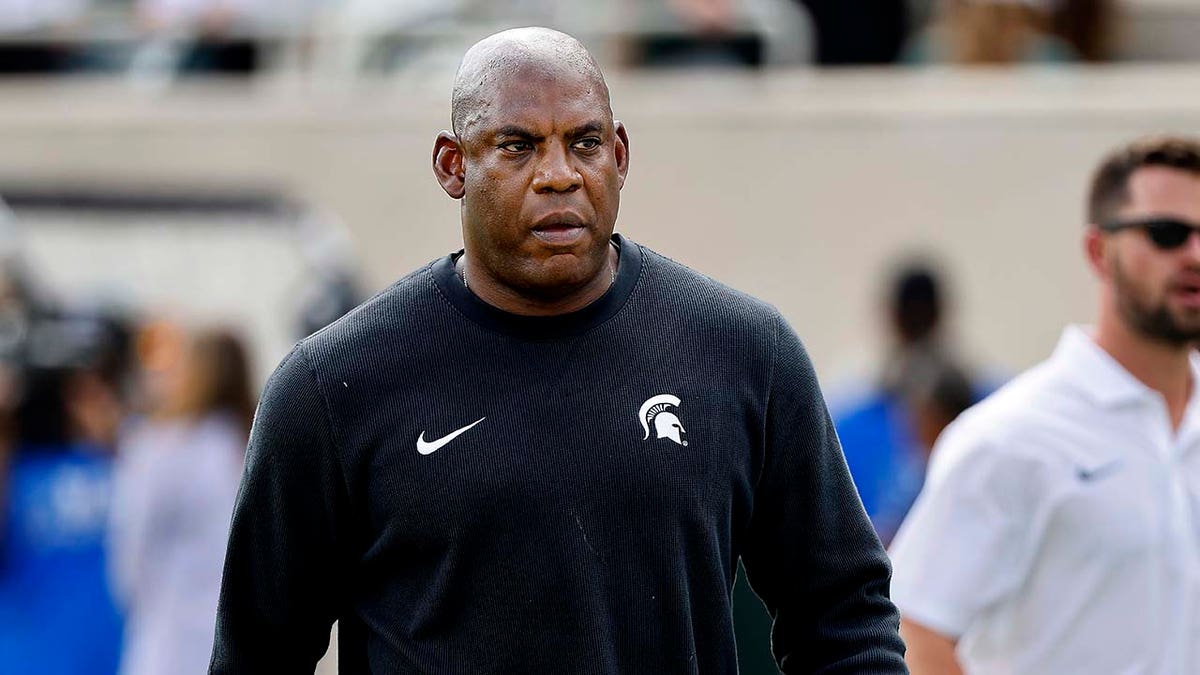  Mel Tucker looks on before a Michigan State game