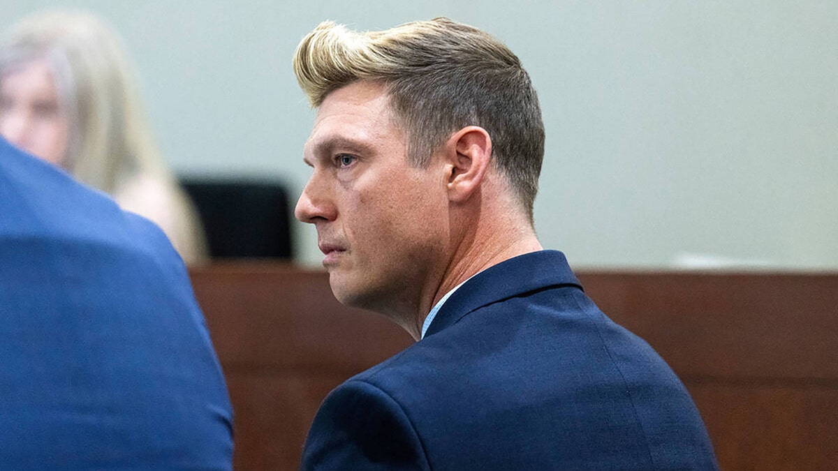 Nick Carter appears at a court hearing