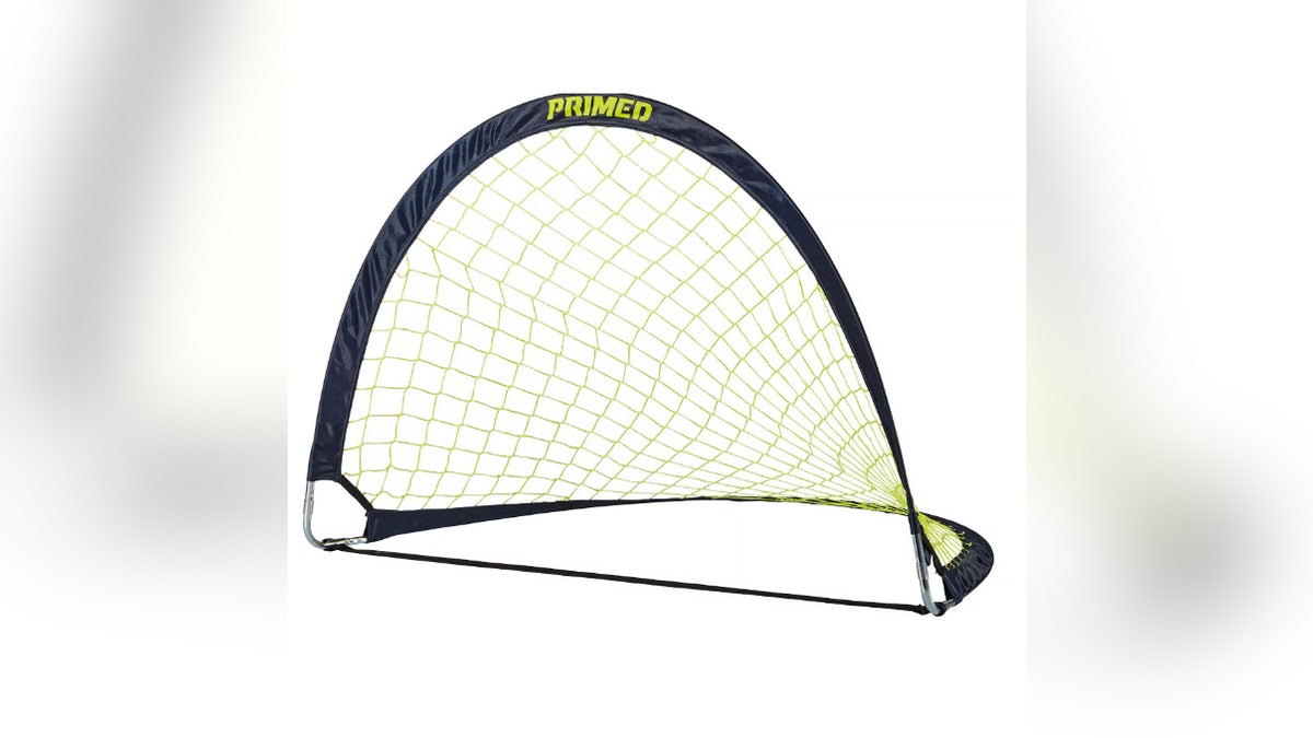 A pop-up net makes it possible to play soccer anywhere. 