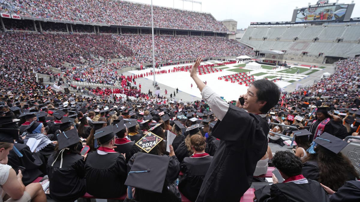 Person at Ohio State graduation ceremony falls to death from stands ...