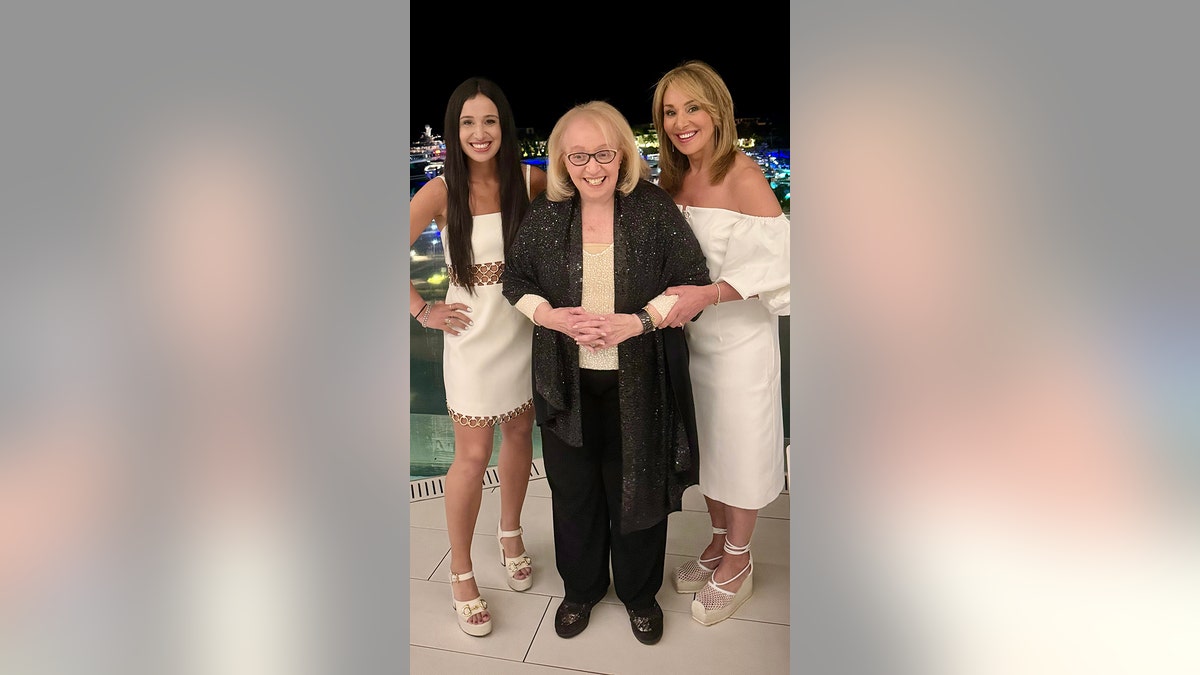 Rosanna Scotto and family