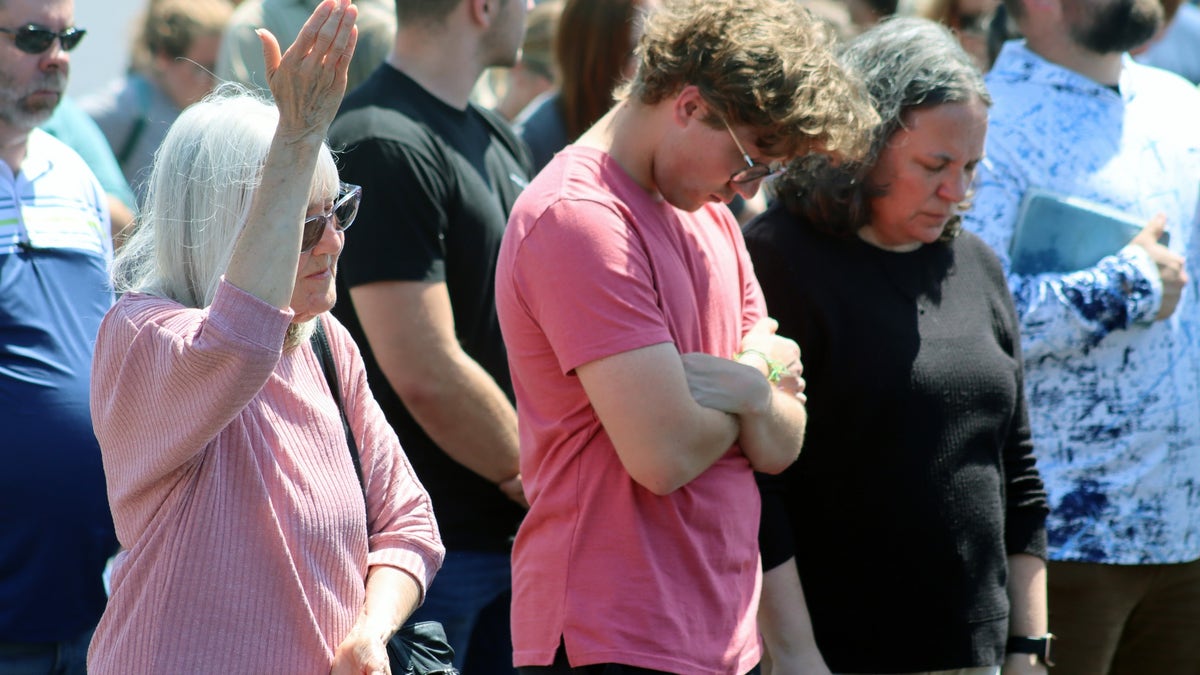 The Rutherford County school community in Tennessee came to in hundreds to support Asher Sullivan, 10, who is fighting for his life after a freak accident.